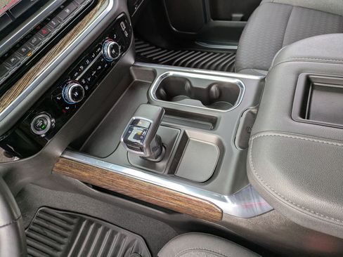 Used 2022 GMC Sierra 1500 Elevation image 13