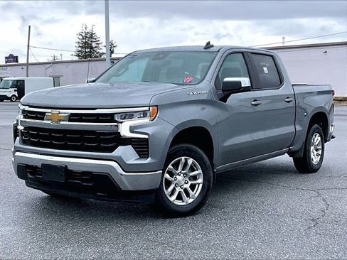 Used 2023 Chevrolet Silverado 1500 LT image 2