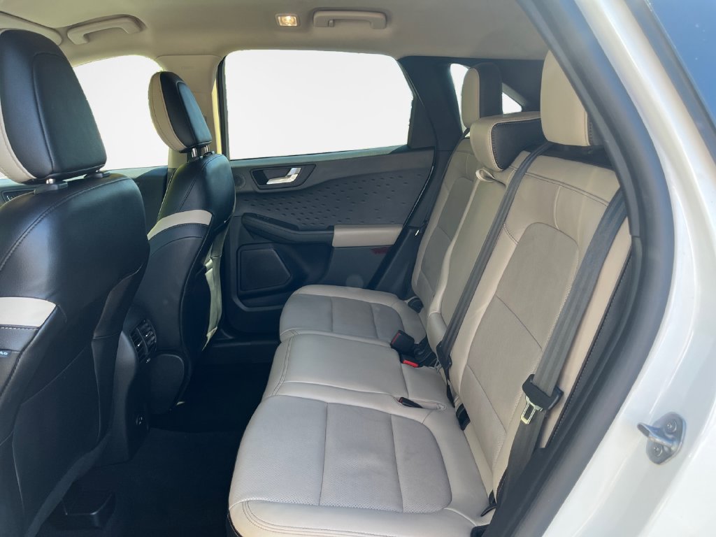 Used 2020 Ford Escape Titanium AWD/4WD image 24
