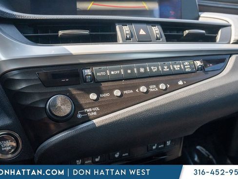Used 2019 Lexus ES 350 w/ Premium Package FWD image 9