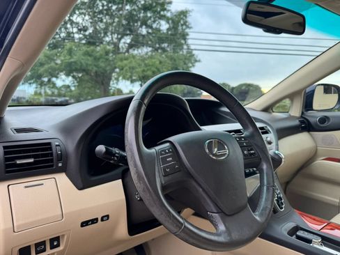Used 2010 Lexus RX 350 2WD w/ Premium Pkg image 18