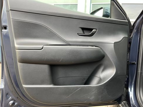 Used 2025 Hyundai Kona SEL image 21