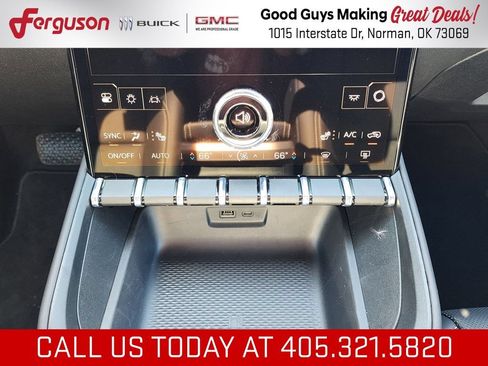 New 2026 GMC Terrain Elevation w/ Elevation Premium Package AWD/4WD image 29