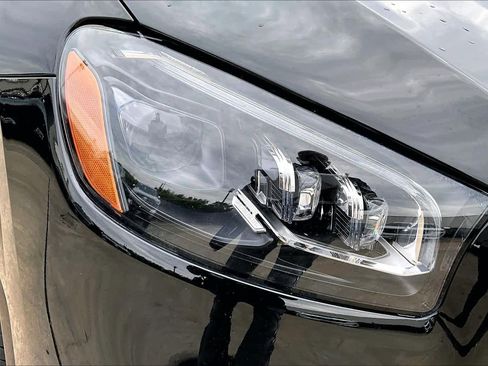 Used 2020 Mercedes-Benz GLS 580 4MATIC image 27