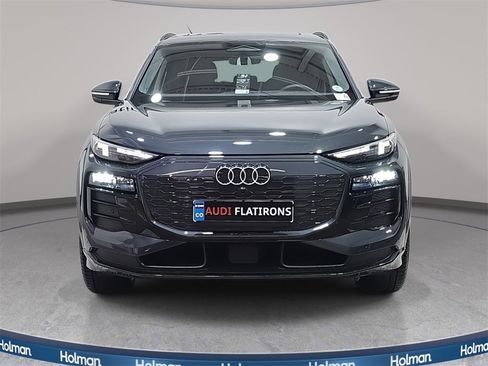 New 2025 Audi Q6 e-tron Premium Plus image 2