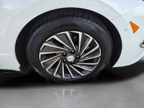 Used 2023 Hyundai Sonata Limited FWD image 29
