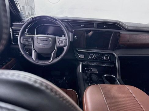 New 2026 GMC Sierra 1500 Denali Ultimate AWD/4WD image 2