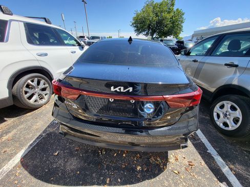 Used 2022 Kia Forte Sedan FWD image 8
