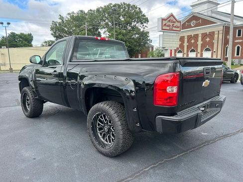 Used 2011 Chevrolet Silverado 1500 W/T AWD/4WD image 7