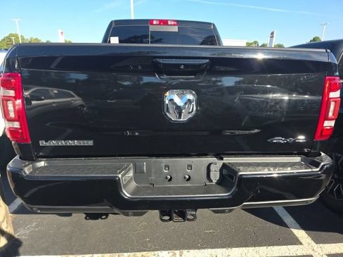 Used 2024 RAM 2500 Laramie AWD/4WD image 9