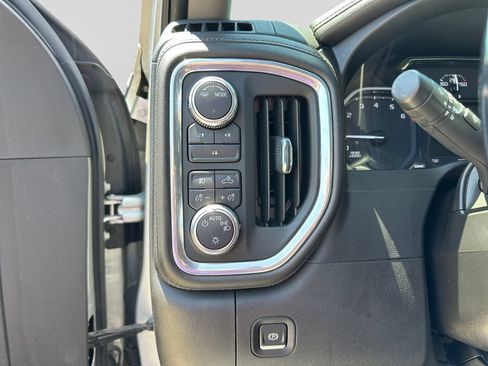 Used 2021 GMC Sierra 2500 SLE w/ SLE Convenience Package AWD/4WD image 17