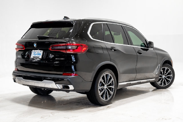 Used 2019 BMW X5 xDrive40i w/ Executive Package AWD/4WD image 28