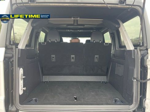 Used 2023 Ford Bronco Outer Banks w/ Sasquatch Package image 9