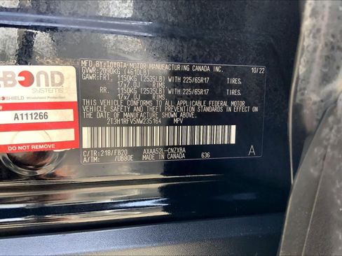 Used 2022 Toyota RAV4 LE FWD image 36