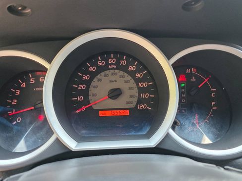 Used 2010 Toyota Tacoma 4x4 Access Cab V6 image 19