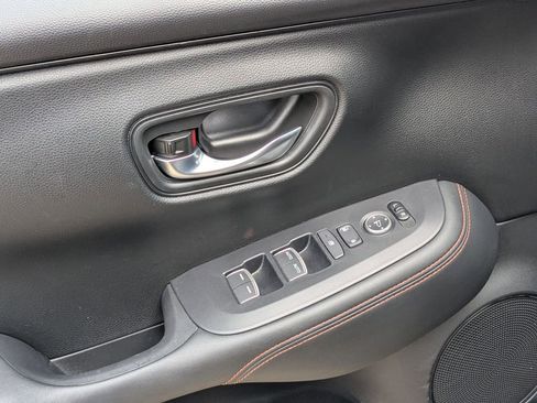 Used 2025 Honda HR-V Sport image 13