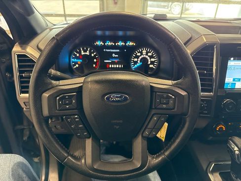 Used 2016 Ford F150 XLT w/ Equipment Group 302A Luxury AWD/4WD image 28