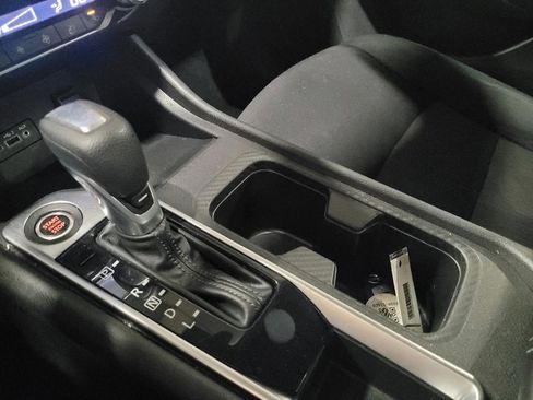 Used 2021 Nissan Sentra SV FWD image 26