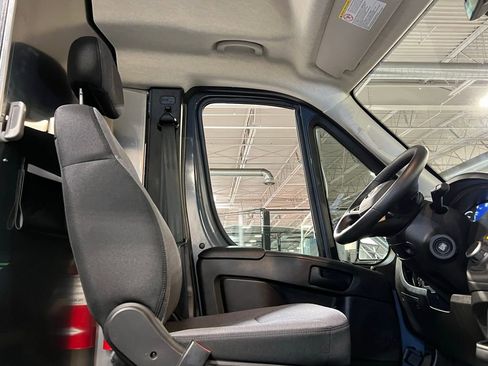 Used 2024 RAM ProMaster 3500 image 29