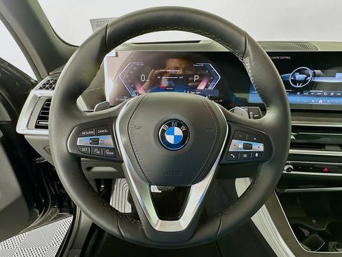 Used 2026 BMW X5 sDrive40i w/ Premium Package RWD image 10