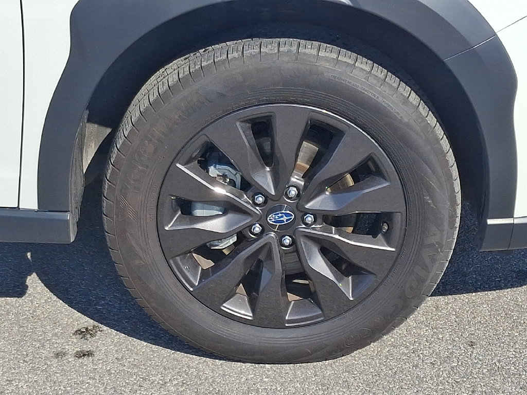 Certified 2025 Subaru Outback Onyx Edition AWD/4WD image 9