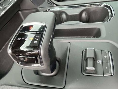 Used 2026 GMC Sierra 1500 AT4 w/ AT4 Premium Package AWD/4WD image 26