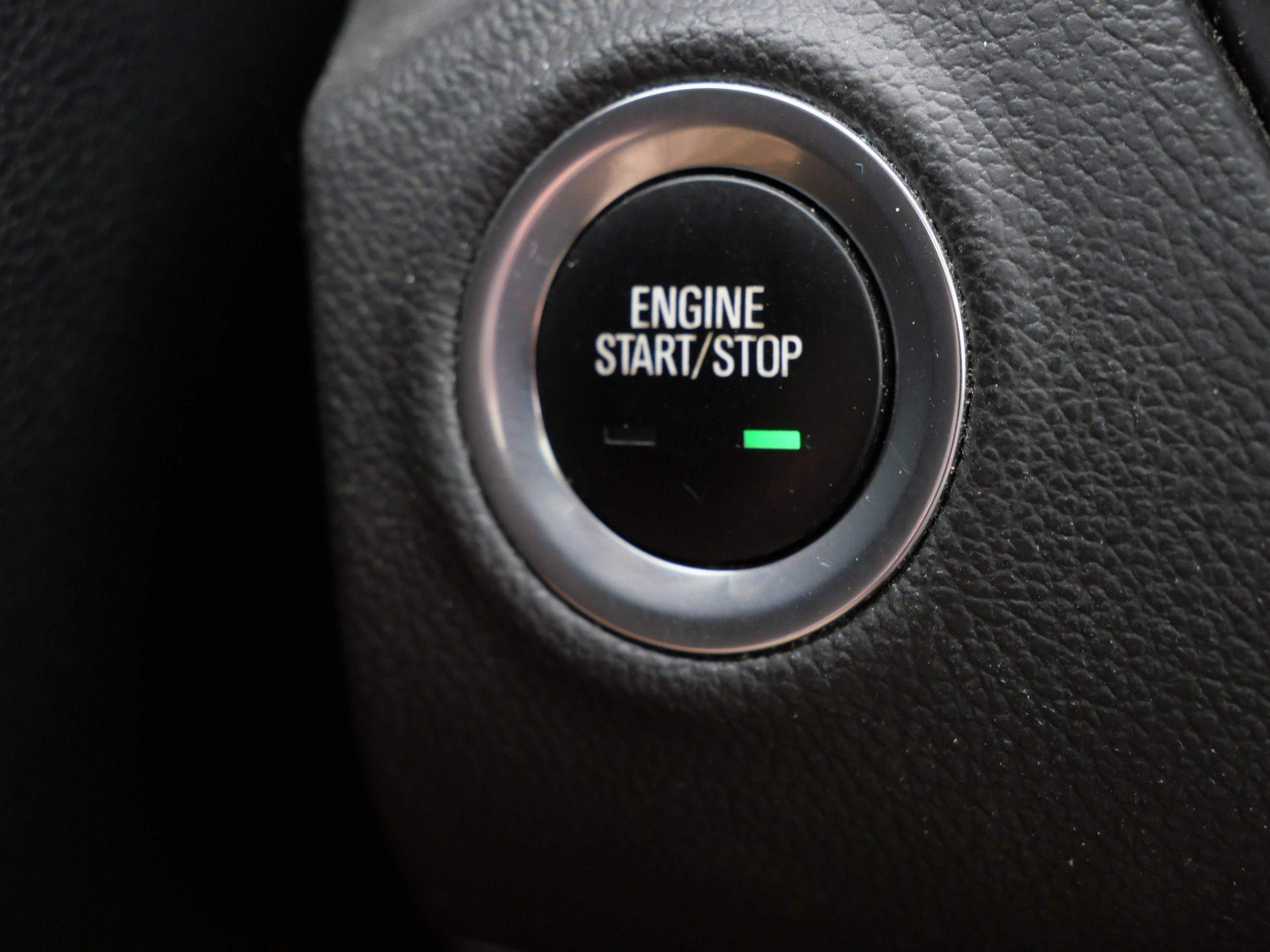 Used 2020 Buick Envision Essence AWD/4WD image 27
