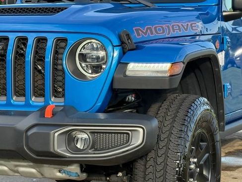 Used 2020 Jeep Gladiator Mojave AWD/4WD image 11