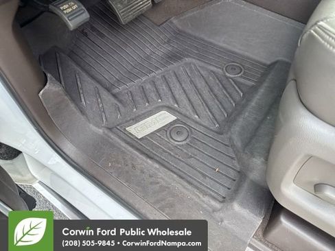 Used 2020 GMC Yukon XL Denali w/ Denali Ultimate Package image 32