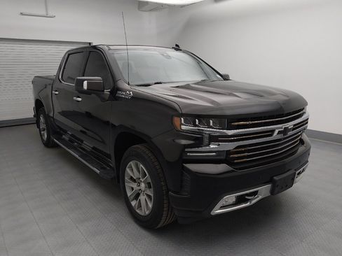 Used 2020 Chevrolet Silverado 1500 High Country w/ Technology Package image 13