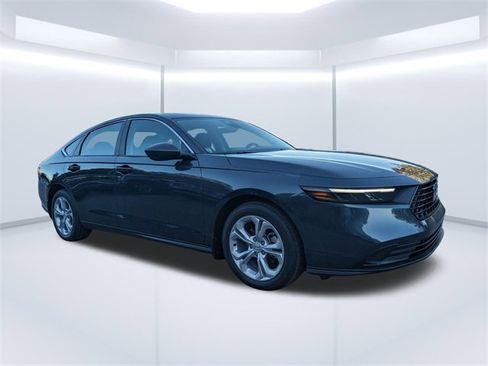 New 2025 Honda Accord LX image 2