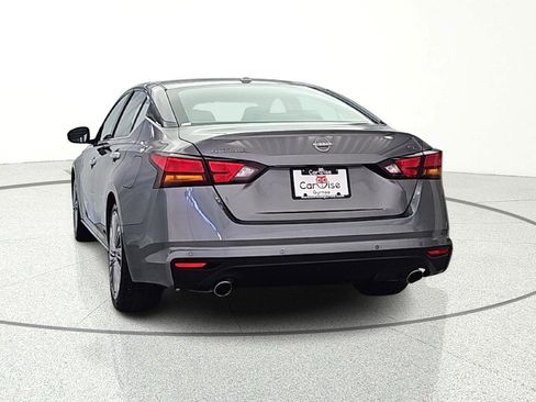 Used 2023 Nissan Altima 2.5 SL image 6