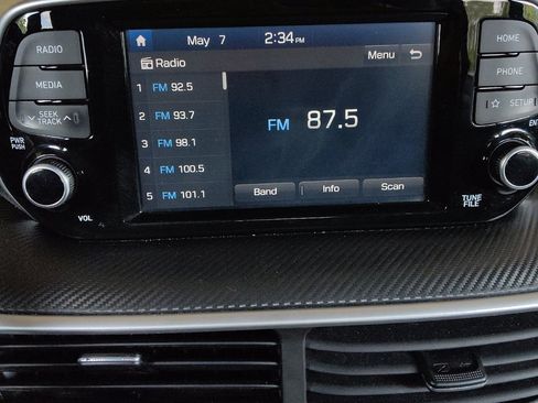 Used 2021 Hyundai Tucson SE FWD image 25