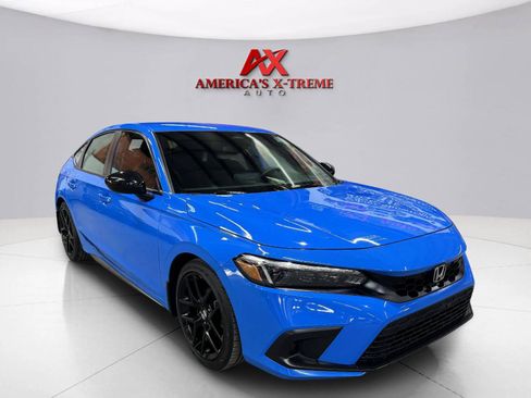 Used 2023 Honda Civic Sport image 9