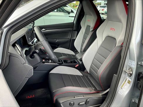 New 2025 Volkswagen GTI SE image 9