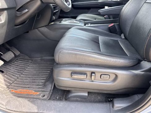 Used 2023 Honda Passport TrailSport image 16