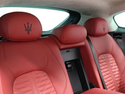 Used 2022 Maserati Levante Modena AWD/4WD image 78