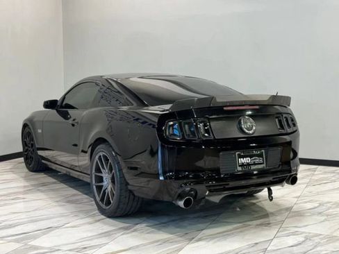 Used 2013 Ford Mustang GT image 8