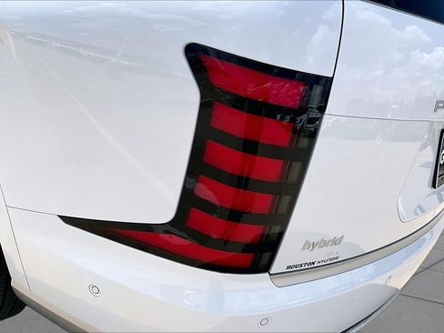 Certified 2026 Hyundai Palisade Calligraphy AWD/4WD image 28