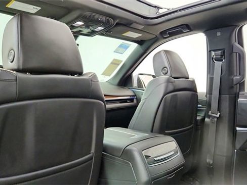Used 2023 Cadillac Escalade Premium Luxury w/ Performance Package image 35
