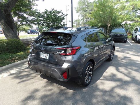 Used 2026 Subaru Crosstrek 2.5i Premium AWD/4WD image 7