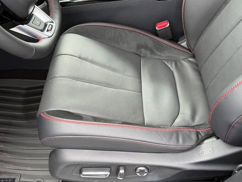 Used 2025 Acura ADX A-Spec image 13