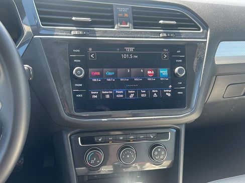 Used 2024 Volkswagen Tiguan S image 11