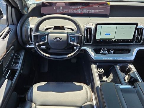 New 2025 Ford Expedition Tremor image 9