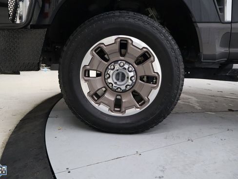 Used 2024 Ford F250 King Ranch AWD/4WD image 10