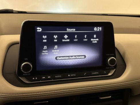 Used 2023 Nissan Rogue SV w/ SV Premium B Package FWD image 24