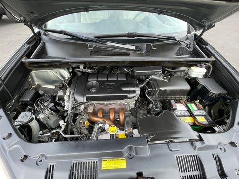 Used 2012 Toyota Highlander SE FWD image 23
