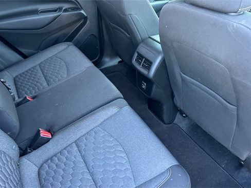 Used 2020 Chevrolet Equinox LT image 19