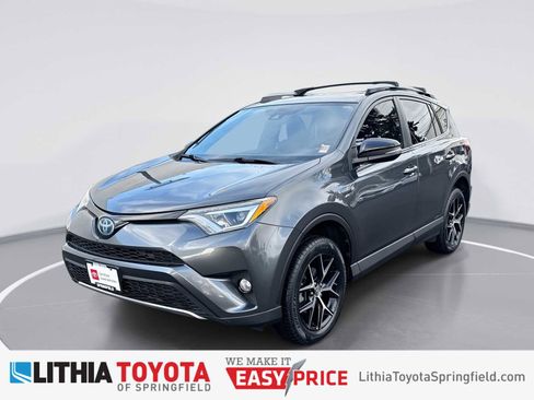 Certified 2017 Toyota RAV4 SE image 1