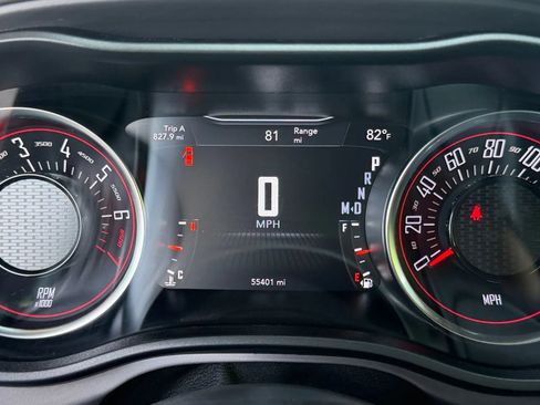 Used 2023 Dodge Challenger SXT RWD image 24